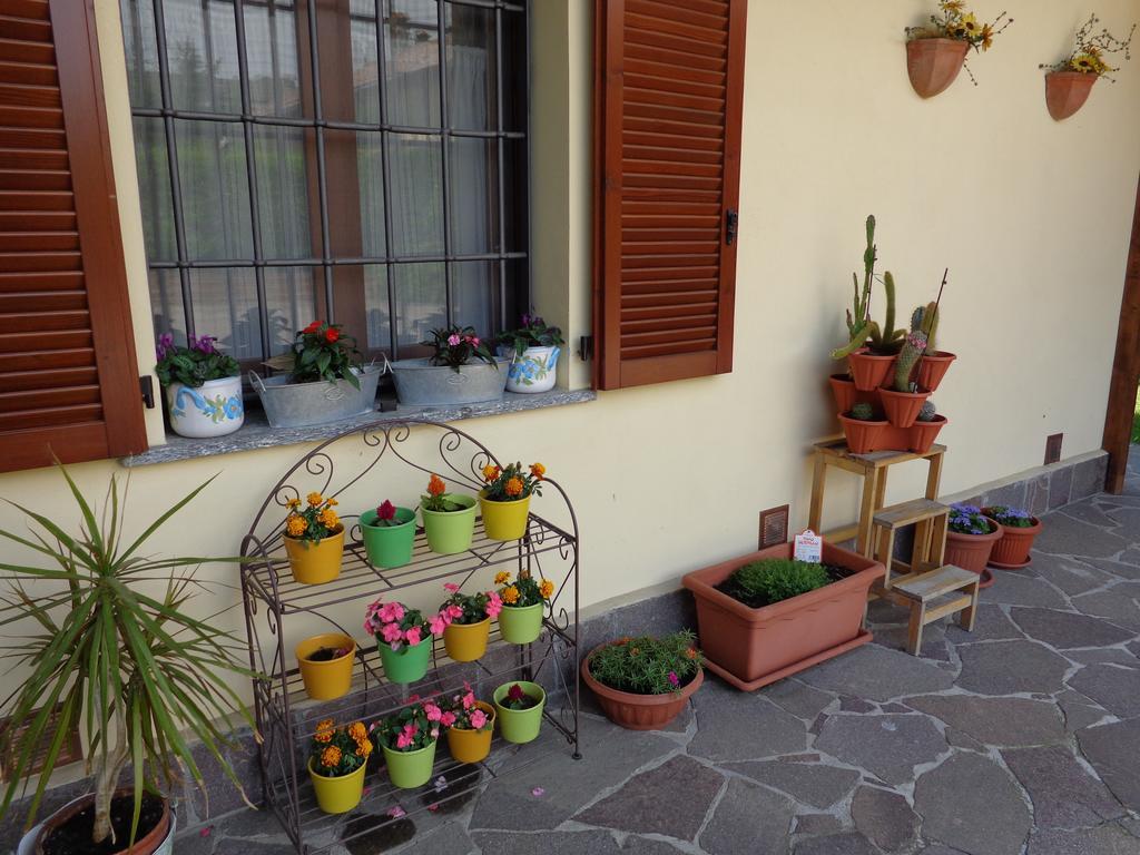 Il Sole Del Borgo Bed and Breakfast Binasco Exterior foto